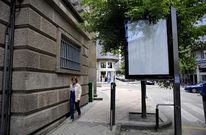 La empresa que gane explotar� 220 soportes por un canon m�nimo de 6.800 euros al a�o. 