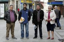 <span lang= es-es >Alejandro, Francisco, Jos� y Herminia</span> han recibido la carta de la Agencia Tributaria inst�ndoles a que regularicen su situaci�n con Hacienda y paguen los tributos antes del 30 de junio. 