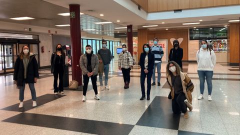 Estudiantes de la USC que participan en el proyecto de voluntariado, en el Hospital Clínico