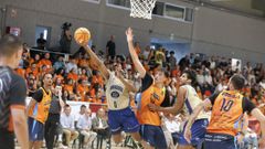 Duelo de pretemporada entre el Obradoiro y el Leyma Coru�a