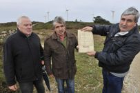 Los supuestos propietarios aseguran que tienen documentos. 