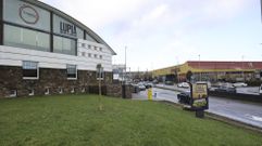 El desarrollo del proyecto de la patronal y la recuperaci�n de la antigua Donuts cambiar�an la imagen de la entrada al Tambre