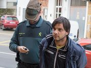 Ram�n V�zquez, durante el traslado al juzgado de Corcubi�n. 