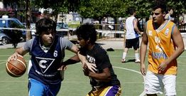 El torneo de b�squet se disput� en la pista de la Compa��a.