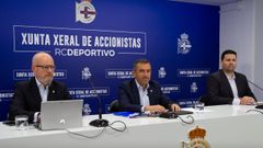 El secretario del consejo, Eduardo Cortizo, el expresidente �lvaro Garc�a Di�guez, y el responsable financiero, Paulo Dinis