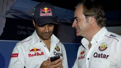 Al-Attiyah y Carlos Sainz, en la presentacin de Pars