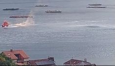 Rescate de un hombre que cay� al mar en Chapela, en Redondela