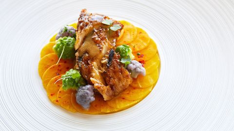 Plato de�pollo cultivado en laboratorio por la empresa estadounidense Good Meat recibe la autorizaci�n de la Agencia de Alimentos y Medicamentos para comercializarse