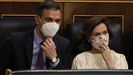 El presidente del Gobierno, Pedro S�nchez, y la vicepresidenta primera del Gobierno, Carmen Calvo, en el Congreso