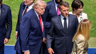 Donald Trump y Emmanuel Macron, este martes en la cumbre del G7 en Evian (Francia).