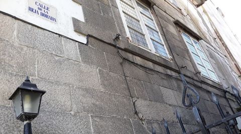 Calle de la Reja Dorada, en la Ciudad Vieja de A Coru�a