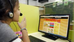 La educaci�n multiling�e, en la que intervengan una lengua nacional o regional y otra m�s extranjera, solo ser� enriquecedora despu�s de que el educando aprenda a leer y escribir en la suya materna