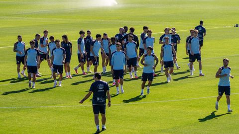 Futbolistas del Celta, en un entrenamiento en la Cidade Deportiva Afouteza.