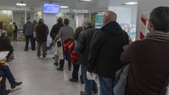 La elevada respuesta a participar en el ensayo provoc� colas en el Cl�nico