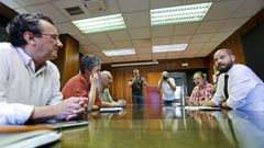 Las comisiones negociadoras de BNG y PSOE, este mi�rcoles en el Concello de Pontevedra