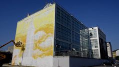 Inicio de los trabajos del mural en el Pazo da Cultura.