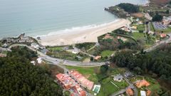 Vista de la playa de Bastiagueiro, en Oleiros
