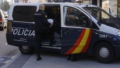 Imagen de archivo de un furg�n de la Polic�a Nacional