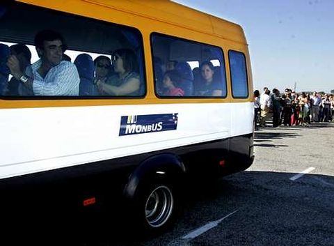 En O Grove han explorado varias vías para intentar sortear los problemas de transporte.