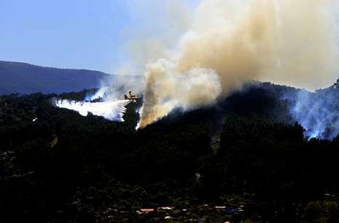 Los servicios de emergencia emplearon tres horas para controlar la situaci�n.