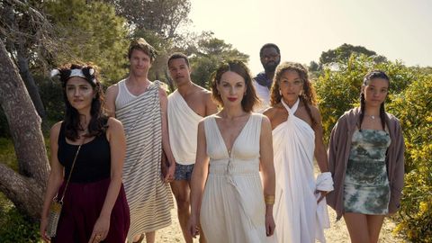 El elenco de �Dos semanas en agosto�, encabezado por Jessica Raine, Damien Molony y Antonia Thomas.