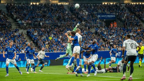 Las mejores im�genes del Real Oviedo ante el Real Madrid