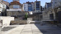 La piscina termal de As Burgas lleva cerrada desde marzo del a�o 2020.