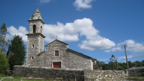 Cosme Insua fue cura durante muchos aos en San Simn da Costa (en la imagen, la iglesia), en donde haba nacido 