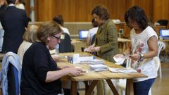 Recuento del voto de la emigraci�n en las elecciones generales del 2016 en la Audiencia de A Coru�a.