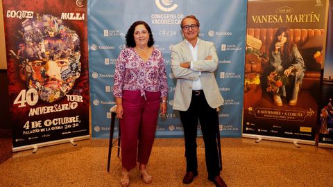 Bel�n do Campo, delegada de la Xunta en A Coru�a, y Ram�n Barros, de C�vea.