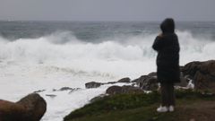 Imagen de archivo de un temporal en la costa de A Coru�a
