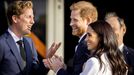 Enrique y Meghan, duques de Sussex, a su llegada a los juegos Invictus en La Haya