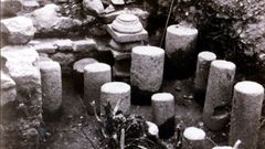 Una imagen de principios de los a�os 80 muestra vestigios de un hipocausto, un sistema de calefacci�n subterr�nea, descubiertos en esa �poca en Castill�n