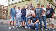 El grupo de amigos se reuni� ayer, viernes 14.