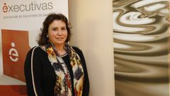 La empresaria viveirense Dolores Grela, en el hotel Nord�s, de Burela, donde m�s de un centenar de mujeres y hombres asisti� como p�blico al foro promovido por el colectivo Executivas de Galicia