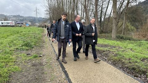 Merelles y Barreiro, en la inauguraci�n de la senda.