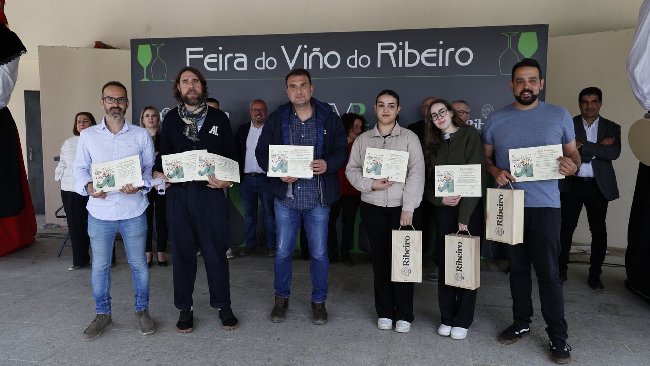 Unas 150 personas premian los mejores vinos de O Ribeiro en Ribadavia