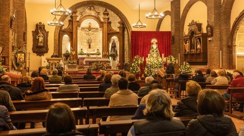 Misa de la Novena de la Virxe das Dores en Vimianzo
