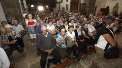Lleno total en la novena de la Barca