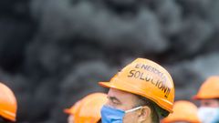 Trabajadores de Alcoa cortaron la A-6 a la altura de Outeiro de Rei