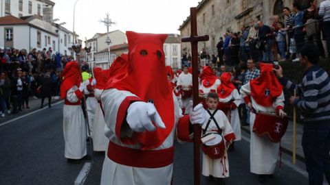 Procesin de la Cofrada del Santsimo Cristo de la Paciencia, en Santiago