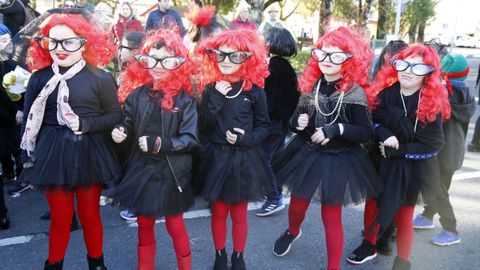 El colegio Julio Camba de Vilanova homenaje� los distintos entroidos de Galicia