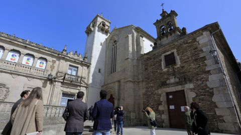 La iglesia de San Pedro forma parte del antiguo monasterio de San Francisco.
