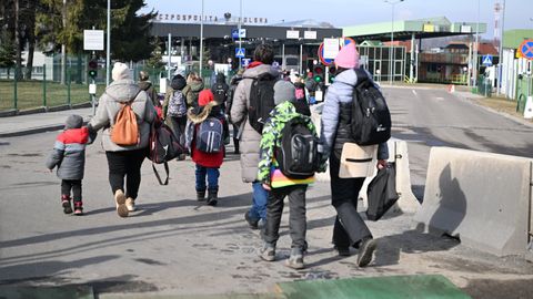 Refugiados ucranianos en la frontera con Polonia, en Medyka