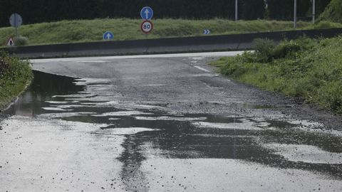 Situaci�n en la que se encuentra�la carretera de acceso a Maristas