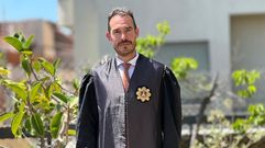 Adems de letrado de la Seguridad Social, Eduardo Armas es profesor de Derecho Laboral en la universidad Abat Oliba CEU de Barcelona y en La Sorbona de Pars