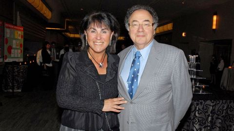 Honey y Barry Sherman en una imagen de archivo