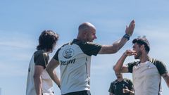 El entrenador del Celta Fortuna, Fredi �lvarez, en un entrenamiento.