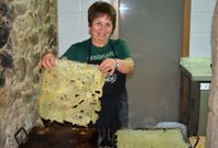 Dina Balboa es una de las filloeiras m�s veteranas y su afici�n por este producto le viene de familia. 