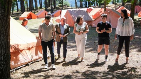 Bel�n Docampo, en su visita al campamento Virxe do Loreto de O Porto do Son, este lunes